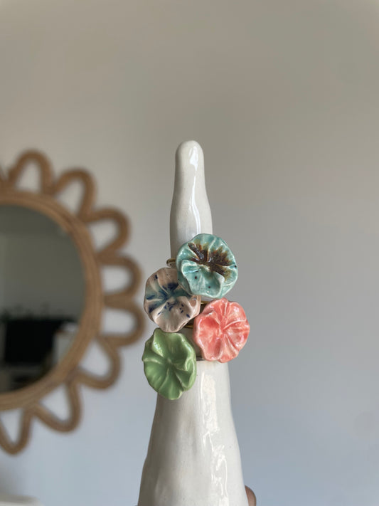 Anillo flor redonda bajo