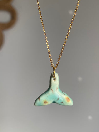 Collar Cola de Ballena